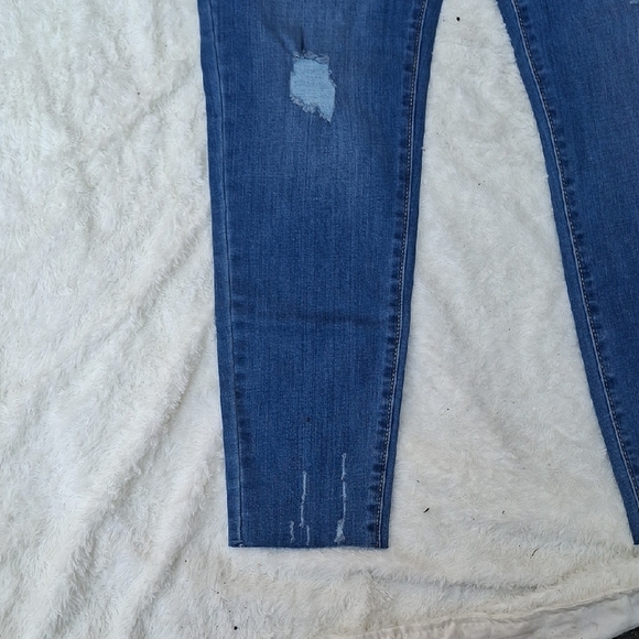 Denizen from Levi's Medium Indigo Skinny Jeans with Distressed Details - Picture 6 of 10